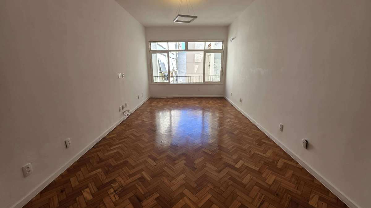 Apartamento à venda com 3 quartos, 117m² - ,