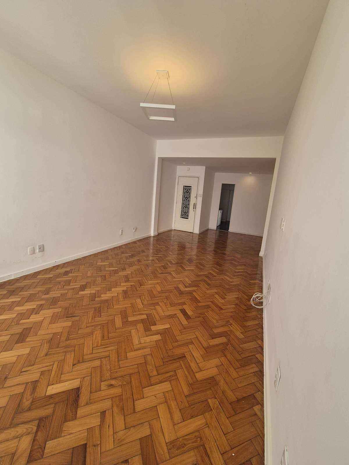 Apartamento à venda com 3 quartos, 117m² - ,
