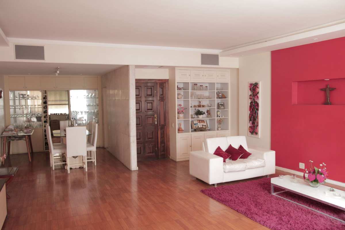 Apartamento à venda com 3 quartos, 182m² - ,