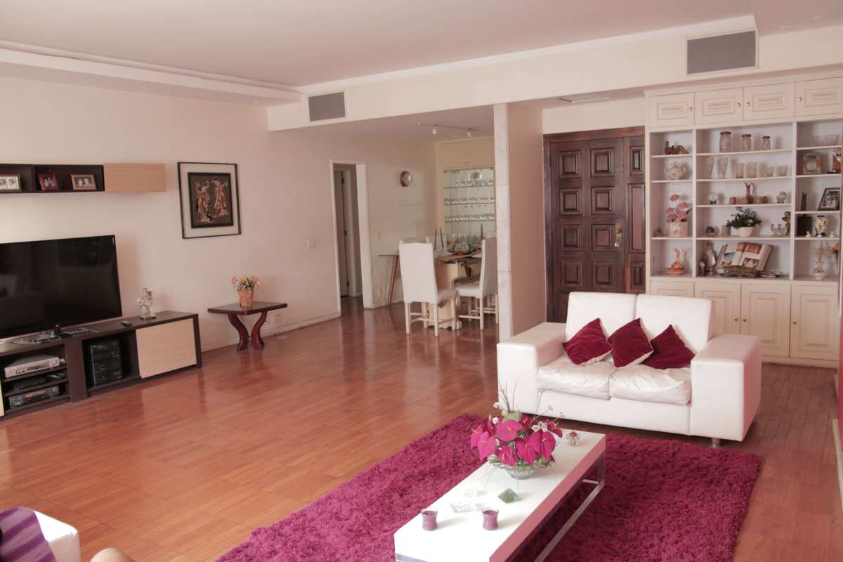 Apartamento à venda com 3 quartos, 182m² - ,