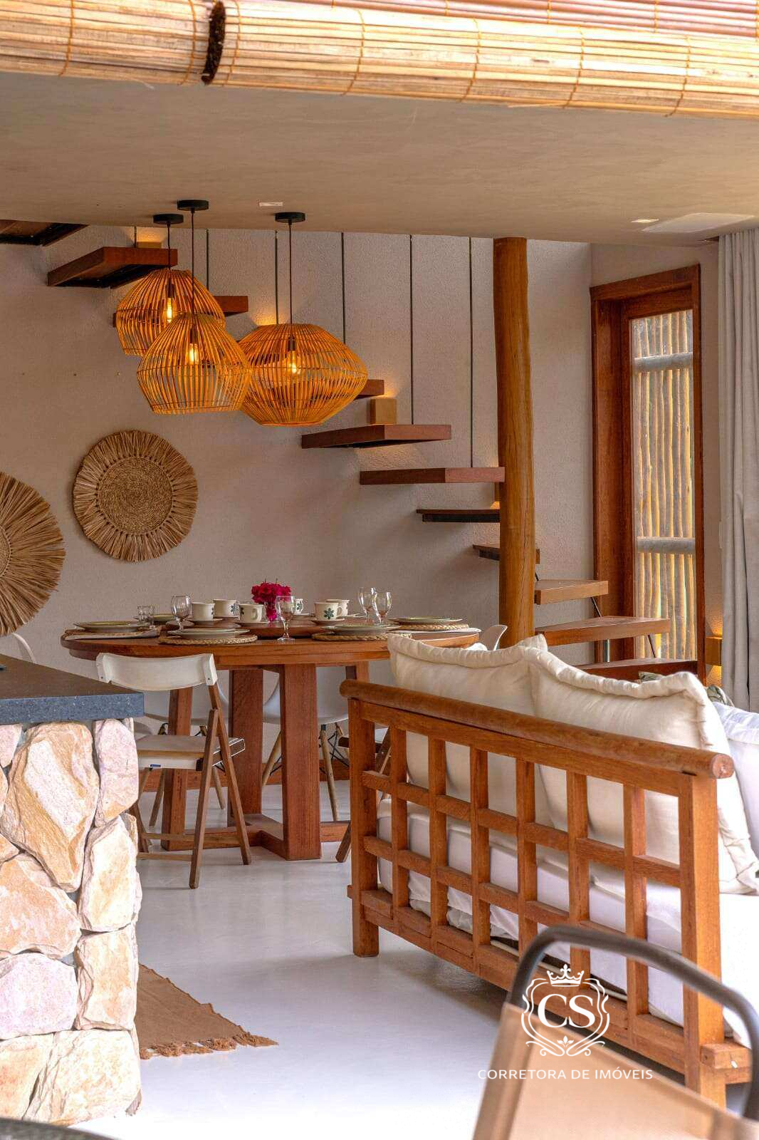  - Casa de condomínio à venda, com 2 quartos, 116,53m²